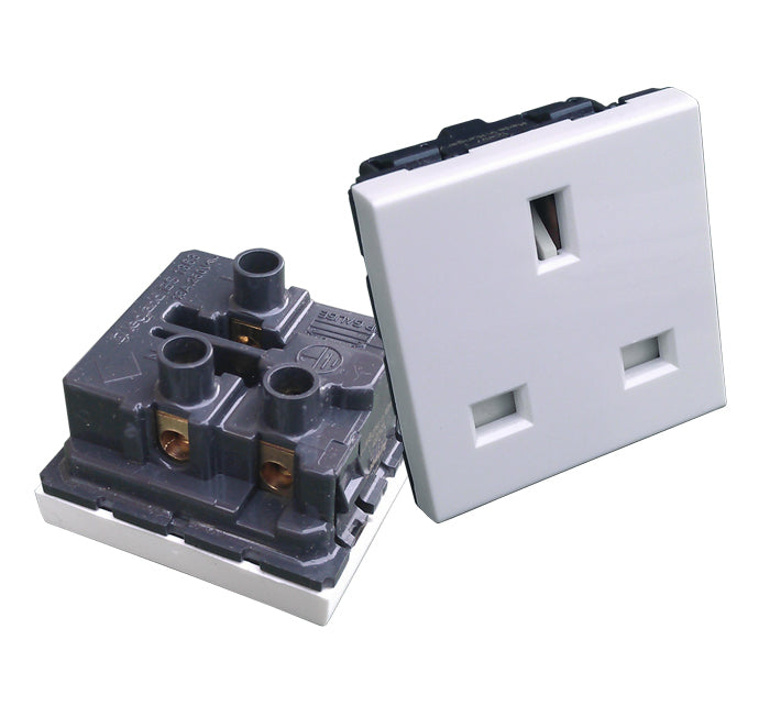 5721-11 - 13A UK Socket for IP66 Waterproof Floorbox