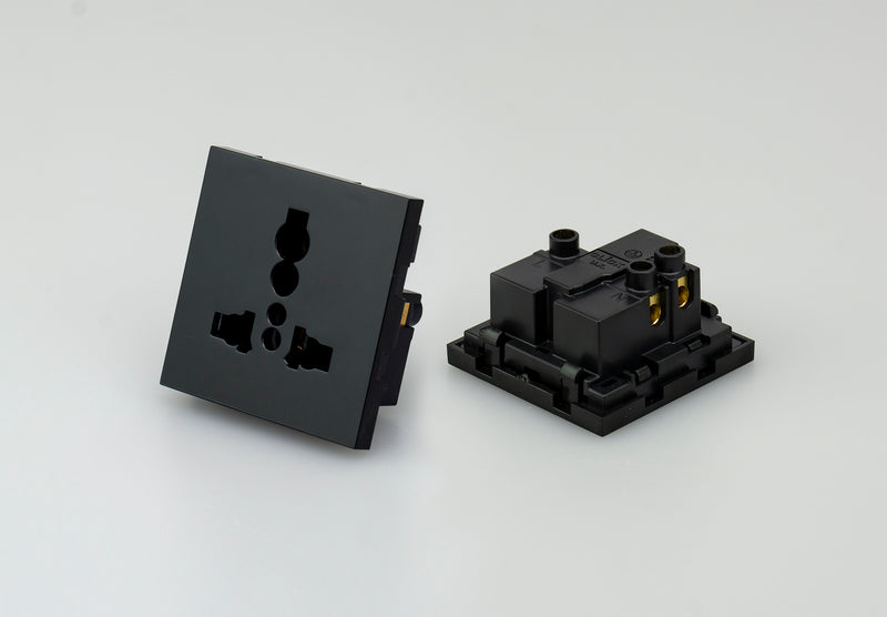 MM9030BK - 13A Universal Socket Module (EURO)